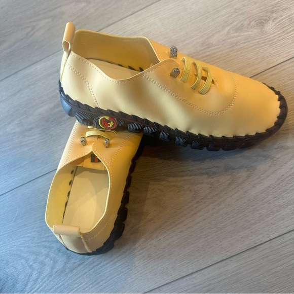 Socofy Style Yellow Comfort Slip-On Shoes • Size 38 (Fits 7.5–8) - Picture 5 of 9